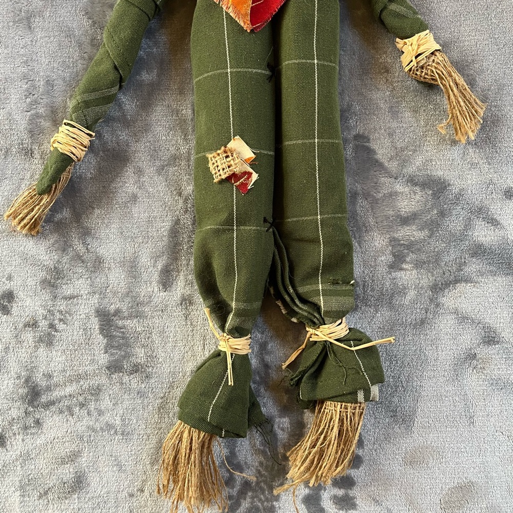 Scarecrow Fall Decoration - Picture 5 of 5